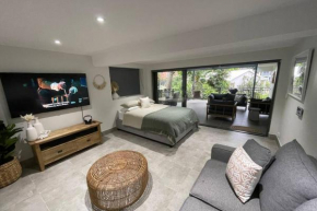 Quiet private getaway, private gym walk 2 beach, Terrigal